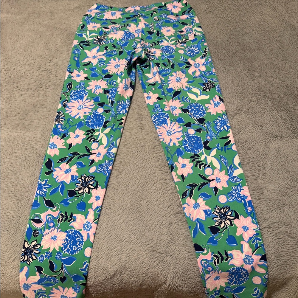 Lilly Pulitzer luxetic cords pants UPF50 size 4